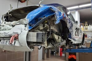 Porsche GT3 Cup – Unfallschadenreparatur vom Feinsten!