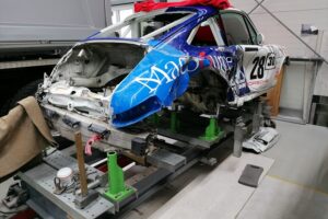 Porsche GT3 Cup – Unfallschadenreparatur vom Feinsten!